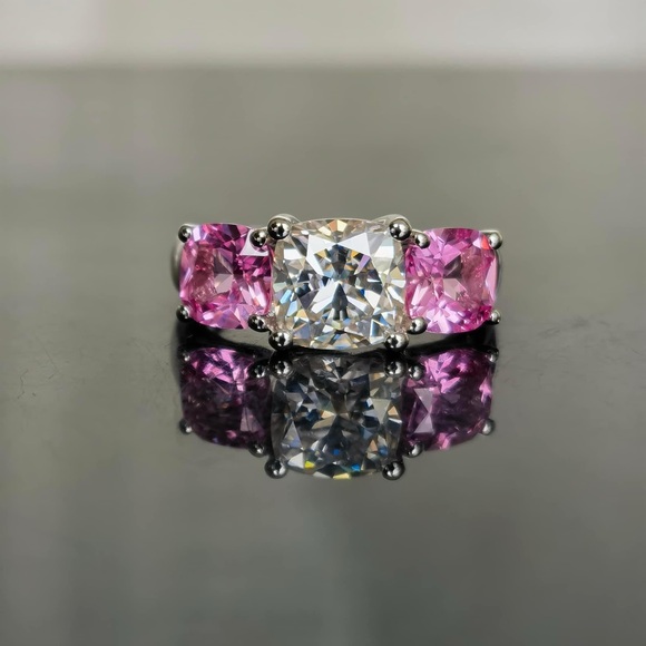 2ct cushion cut moissanite - Picture 1 of 3